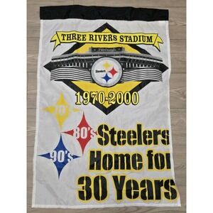 2000 Wincraft Pittsburgh Steelers 27x40 Three Rivers Stadium Banner Flag